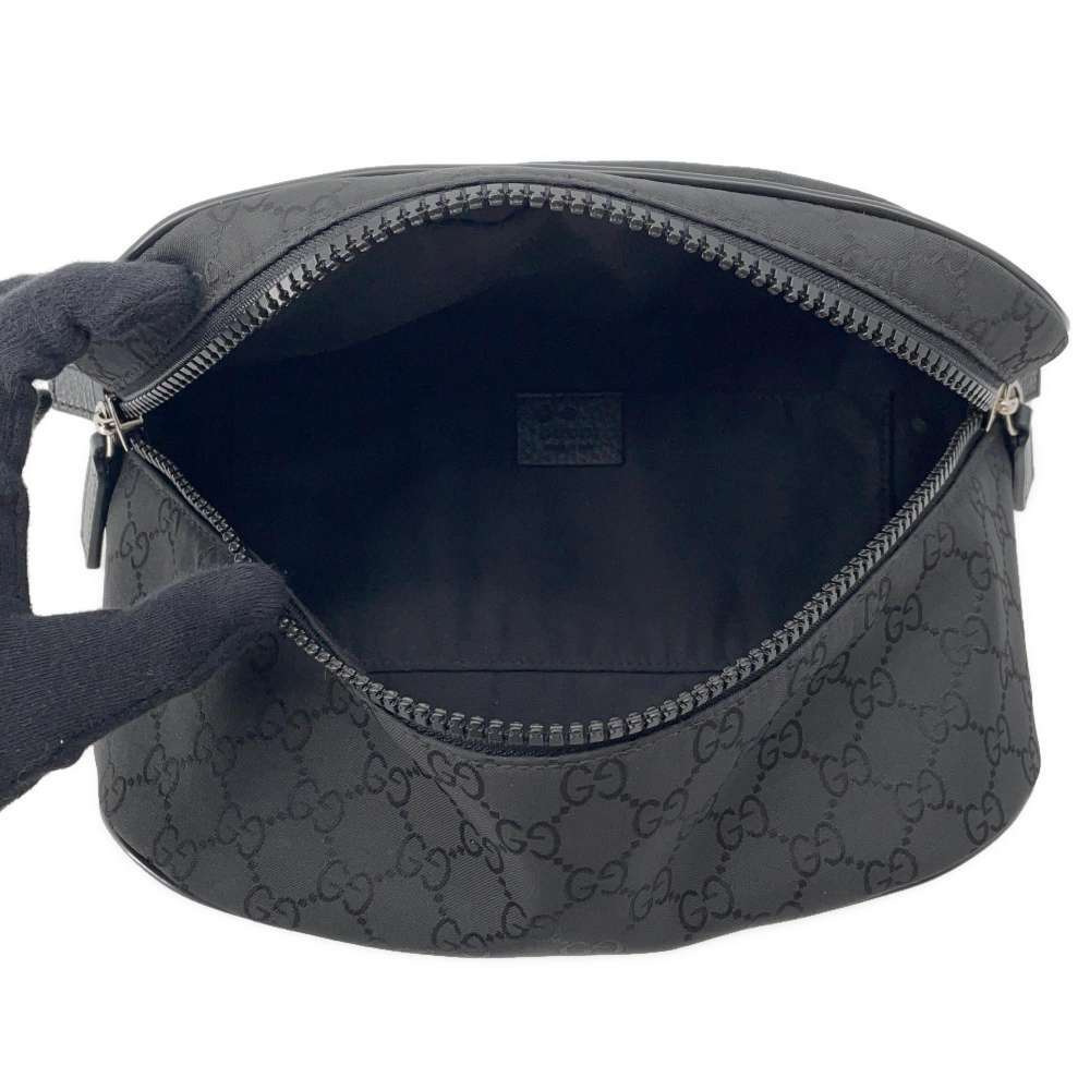 Gucci Black Bag GG Canvas Waist Nylon - Picture 5 of 7